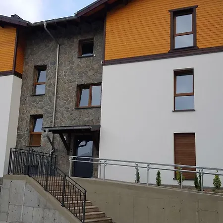 Waryńskiego 3c Skalny Widok *